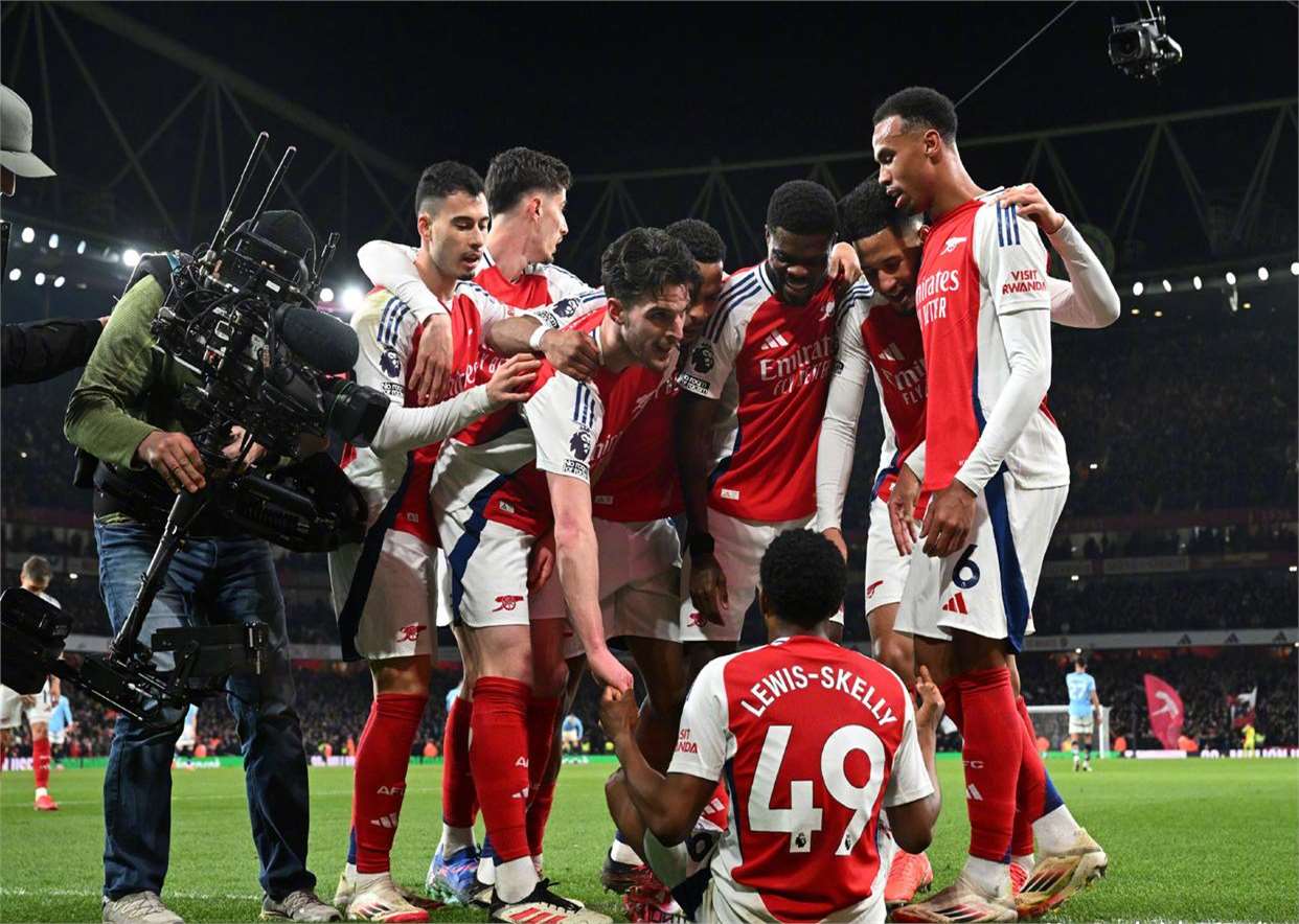 九游游戏-包含阿森纳观众热烈欢呼!,哈兰德迎来五赛季出色发挥观众掌声雷动的词条-九游游戏